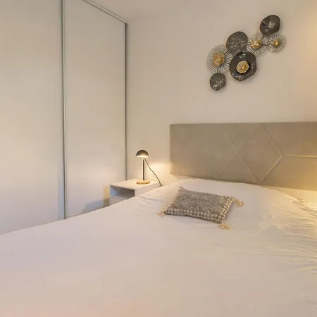 Appartamento Jardins De Pontaillac-7 By Interhome *