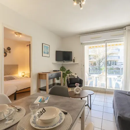 شقة Jardins De Pontaillac-7 By Interhome *